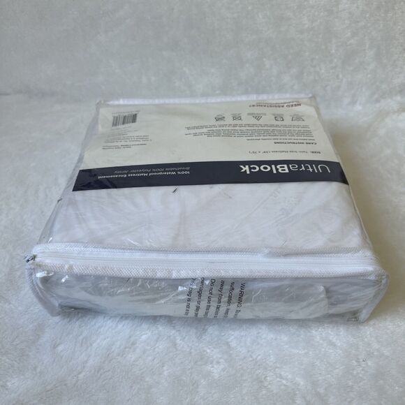 Twin Size UltraBlock Zippered Mattress Protector Waterproof Cover Encasement - Picture 3 of 8